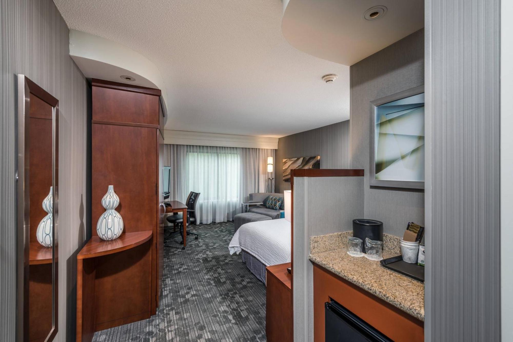 Courtyard Bangor Hotell Eksteriør bilde